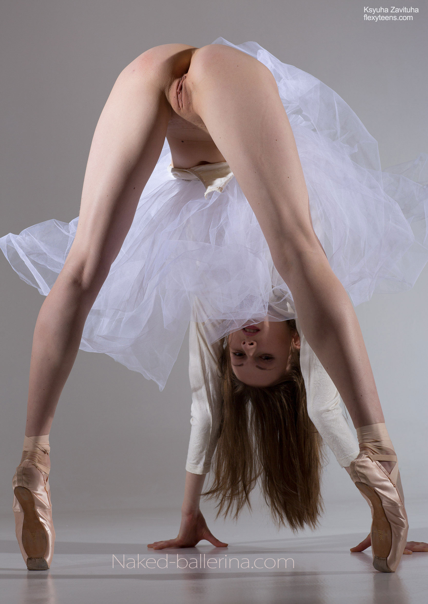Nude Russian Ballerinas 107