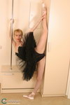 nude ballet dancers with buxom legs