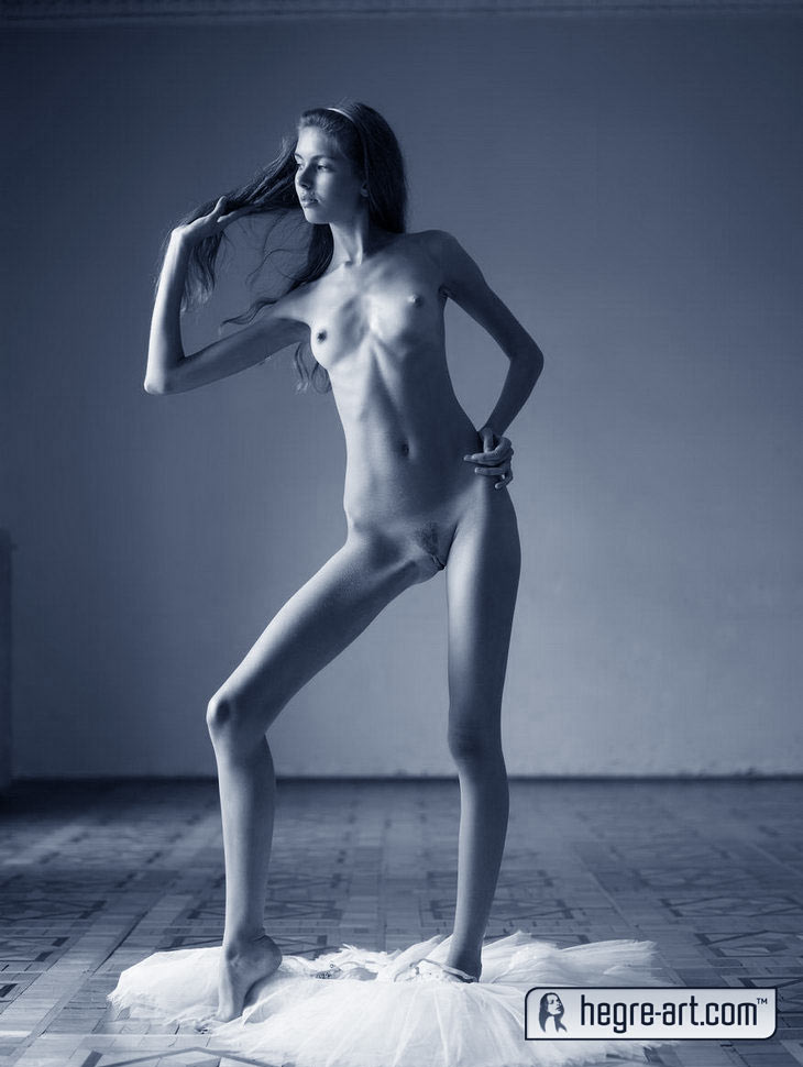 sexy naked ballerina